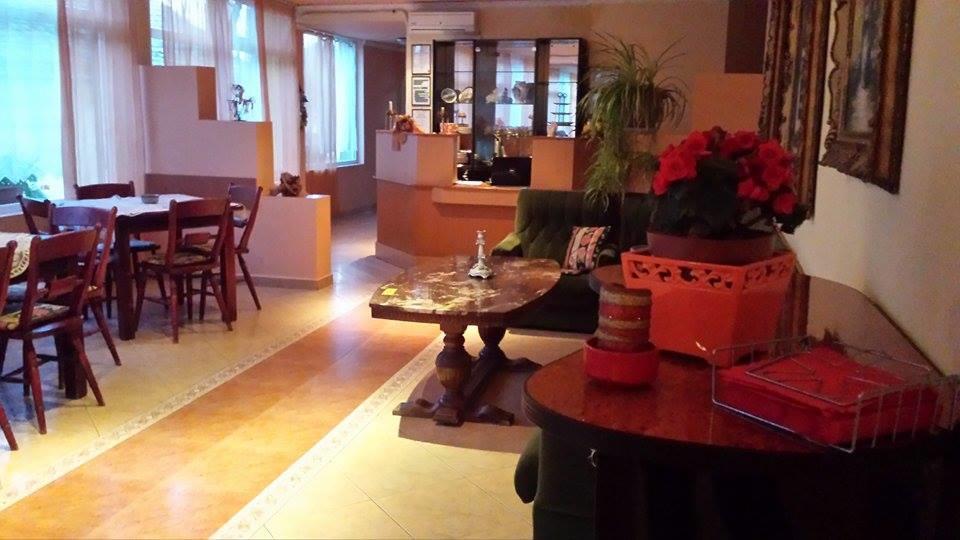 Motel Ioanis Mîndruloc エクステリア 写真