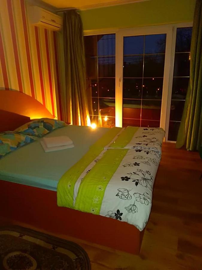 Motel Ioanis Mîndruloc エクステリア 写真